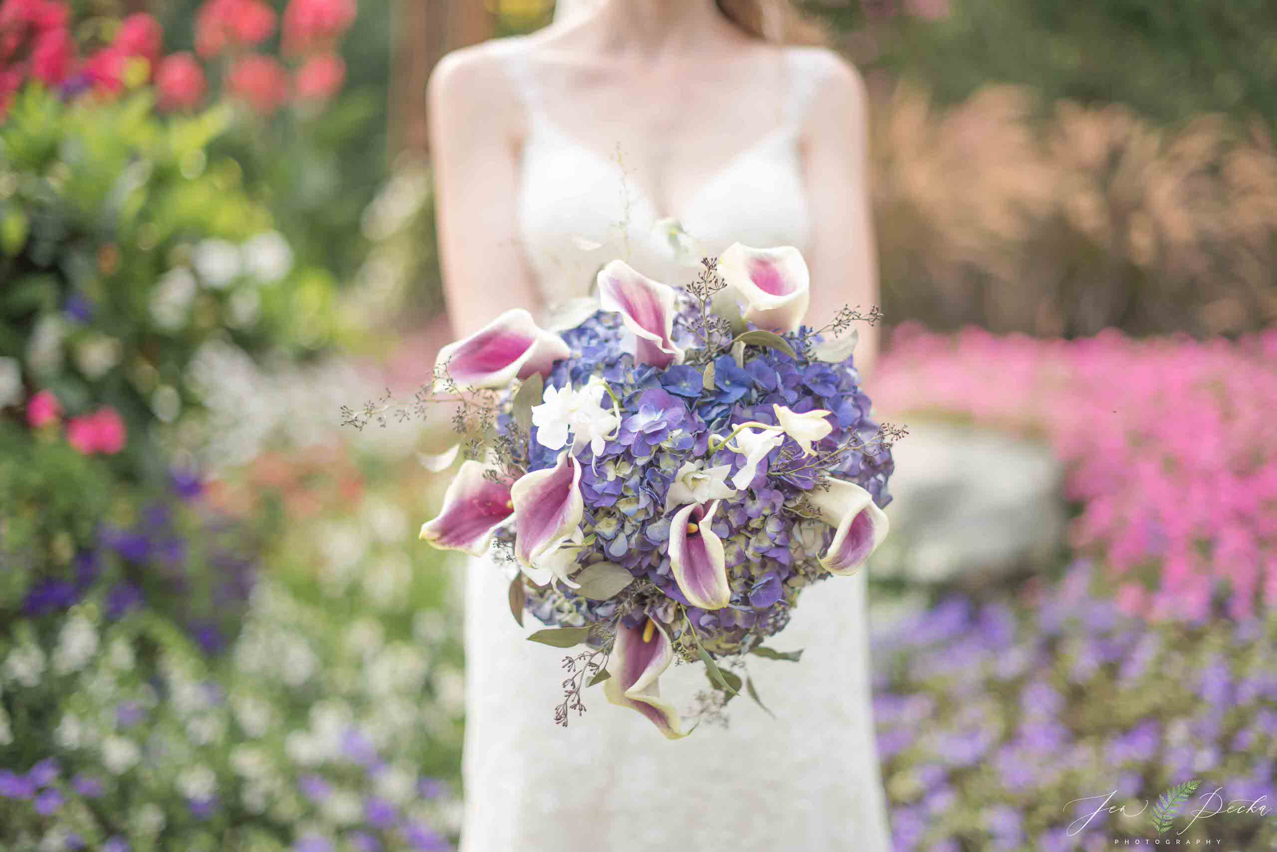 Loryn + Jared (Owego Treadway/Terra Cotta Wedding) » Jen Pecka