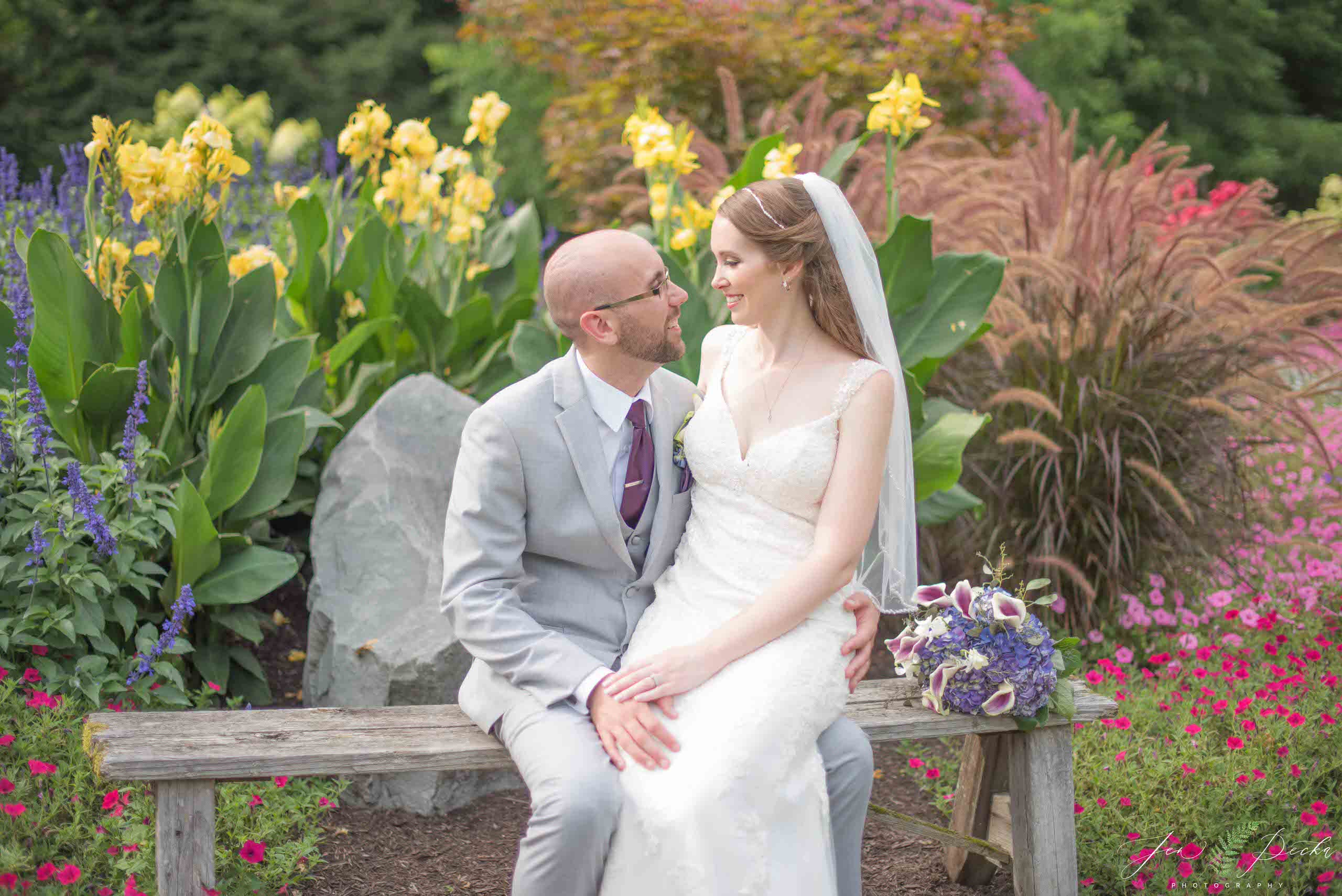 Loryn + Jared (Owego Treadway/Terra Cotta Wedding) » Jen Pecka